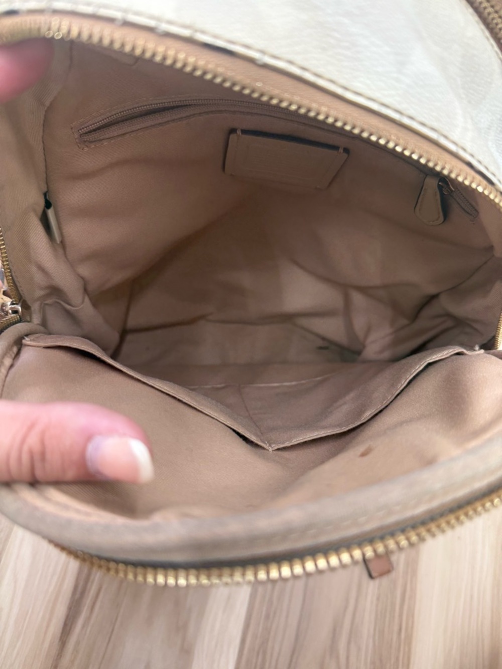 Coach Mini Backpack Cream - Picture 7 of 15